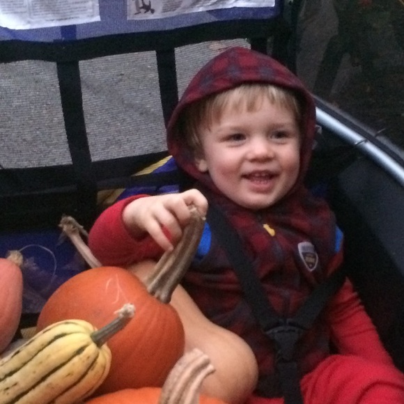 2 Piece Cute Outfit - Picture 3 of 7